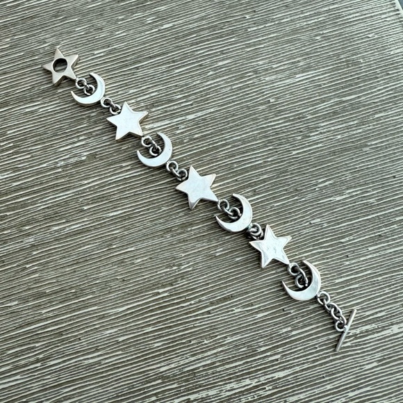 Vintage Silver Star & Moon Chunky Toggle Charm Bracelet - Picture 11 of 13